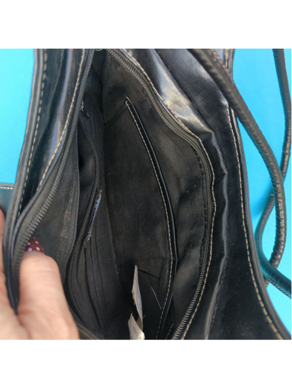 Vintage Y2K Fiorelli Black Faux Leather Underarm Shoulder Bag - Contrast Stitch - Picture 7 of 14